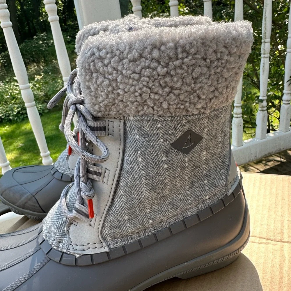 Sperry Fur Collar Duck Boots